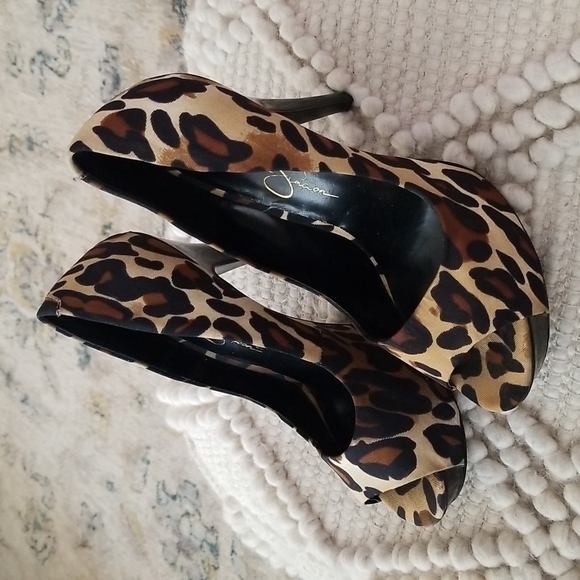 Jessica Simpson Shoes - Jessica Simpson | Leopard Peep-toe Pri ted Heels
